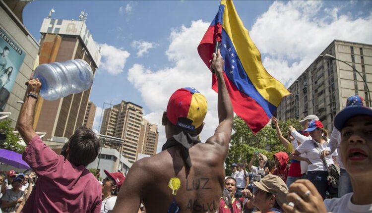 🇻🇪VENEZUELA: Nuevas manifestaciónes a un mes de las elecciones.