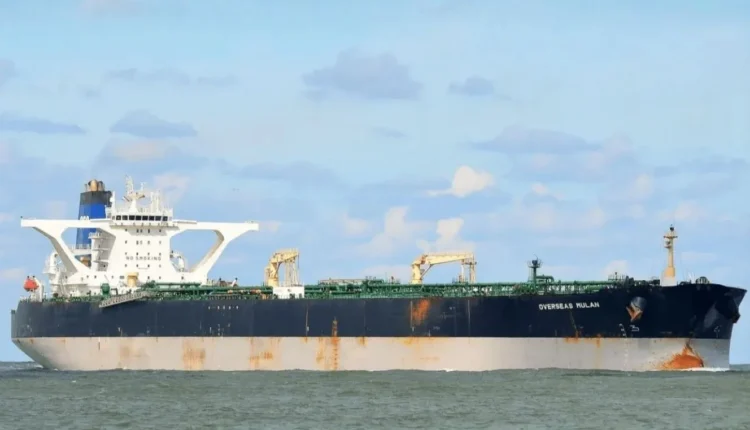 «Ese pequeño y pálido punto azul»