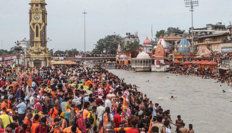 «Ese pequeño y pálido punto azul»