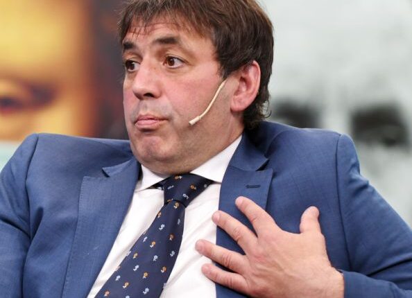 «Menú del día» Beatificar a De Souza